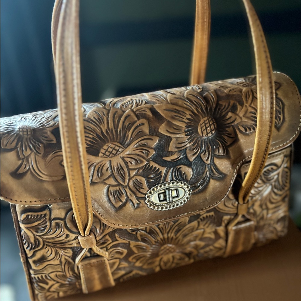 Vintage Tooled Mexican Leather handbag